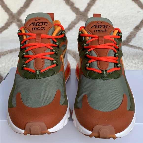 NIKE ID CUSTOM AIR MAX 270 (NIKE BY KATRINA) - Picture 8 of 16